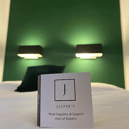 Jaspers Boutique Rooms Otel